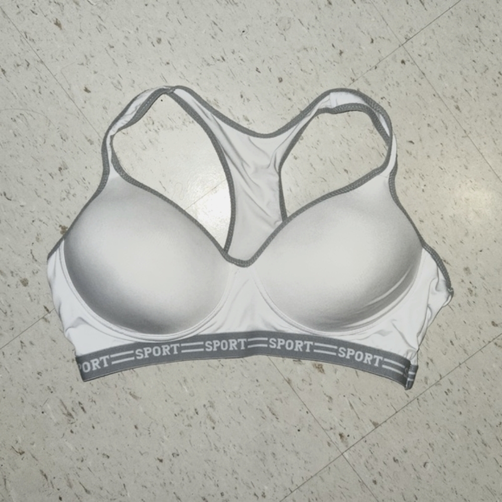 🏷 [30% 2+] White Sports Bra